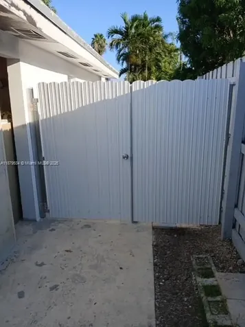 11510 SW 182nd Terrace Miami FL 33157