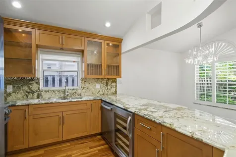 605 SW 15th Street Fort Lauderdale FL 33315