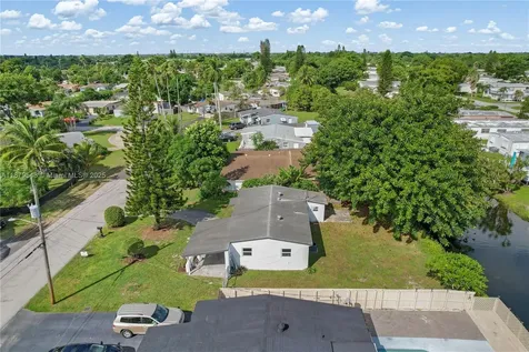 6117 NW 27th Street Margate FL 33063