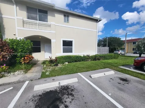 820 NE 212th Terrace Miami FL 33179