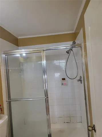 820 NE 212th Terrace Miami FL 33179