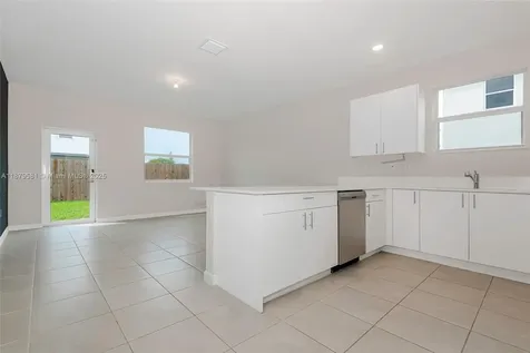 16344 SW 290th Street Homestead FL 33033