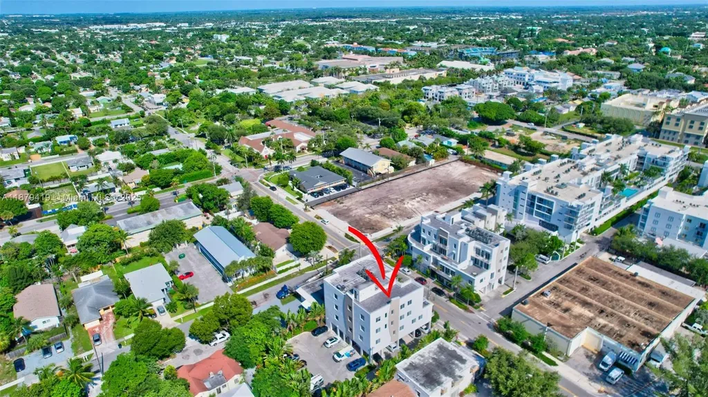 110 SE 2nd Street Delray Beach FL 33444