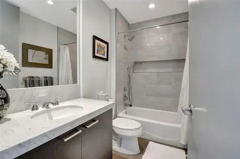 110 SE 2nd Street Delray Beach FL 33444