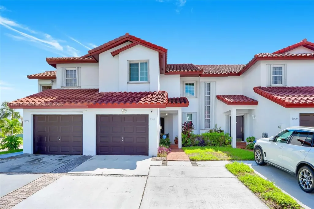 20717 SW 81st Place Cutler Bay FL 33189