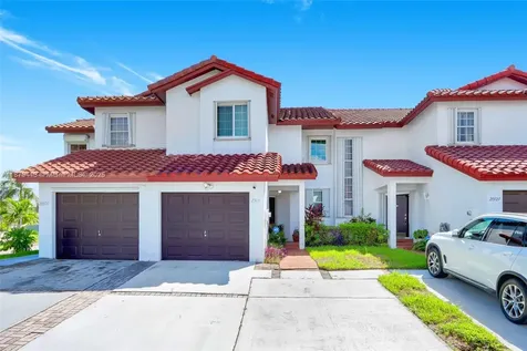 20717 SW 81st Place Cutler Bay FL 33189
