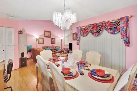 20717 SW 81st Place Cutler Bay FL 33189