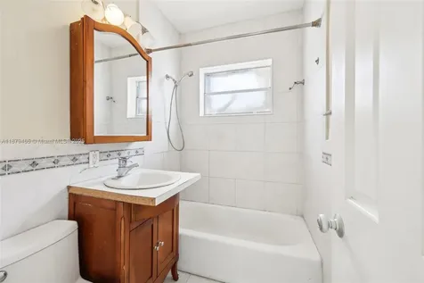 1121 SW 36th Avenue Miami FL 33135