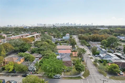 1121 SW 36th Avenue Miami FL 33135