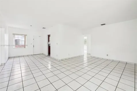 1121 SW 36th Avenue Miami FL 33135