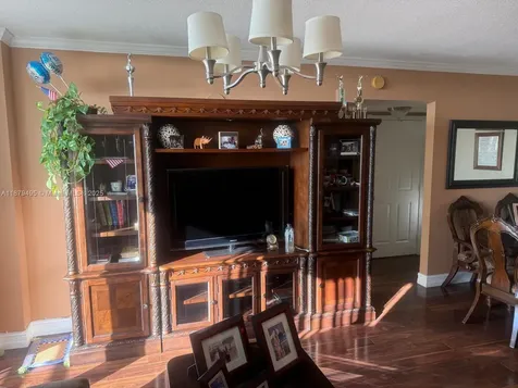 2665 SW 37th Avenue Miami FL 33133