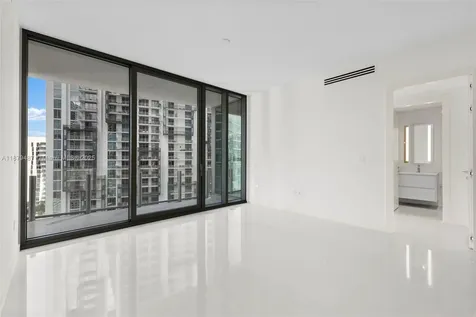 300 Biscayne Boulevard Way Miami FL 33131