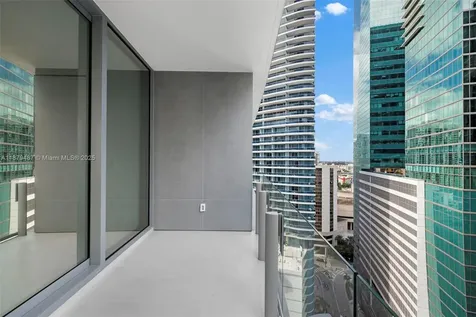 300 Biscayne Boulevard Way Miami FL 33131