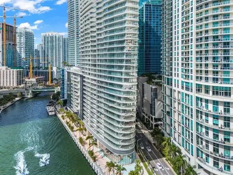 300 Biscayne Boulevard Way Miami FL 33131
