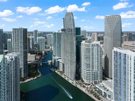 300 Biscayne Boulevard Way Miami FL 33131