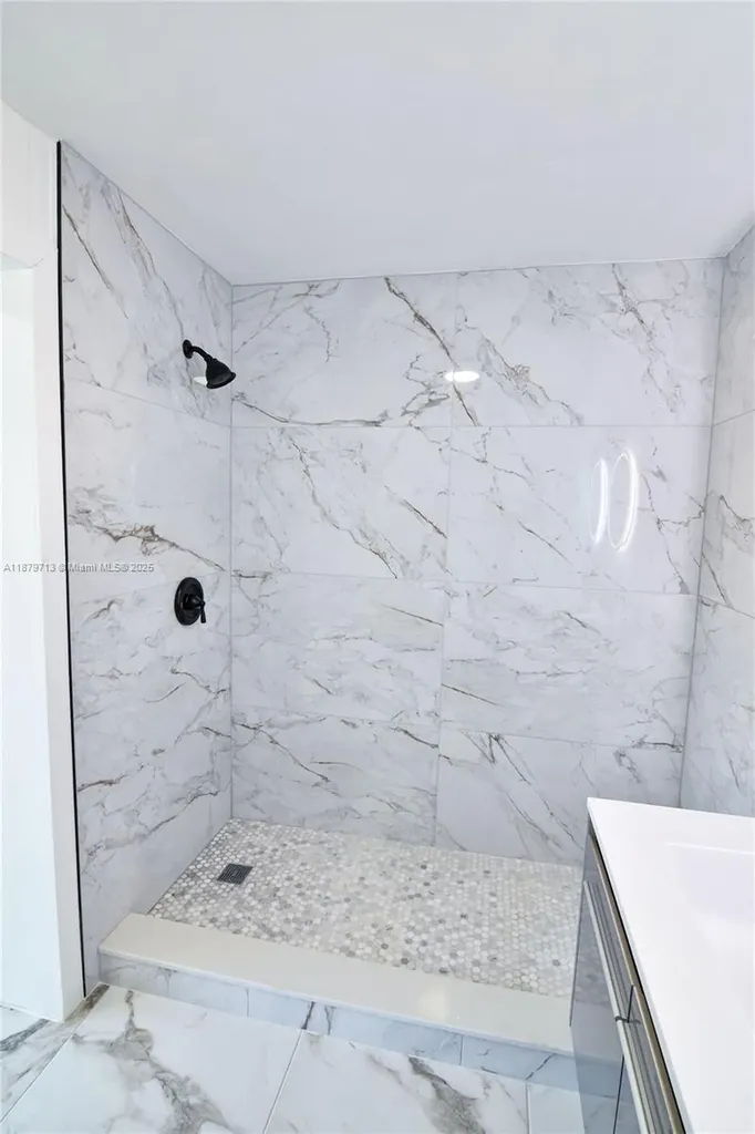 413 SW 22nd Terrace Fort Lauderdale FL 33312