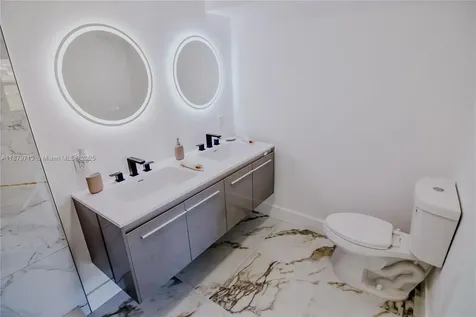 413 SW 22nd Terrace Fort Lauderdale FL 33312