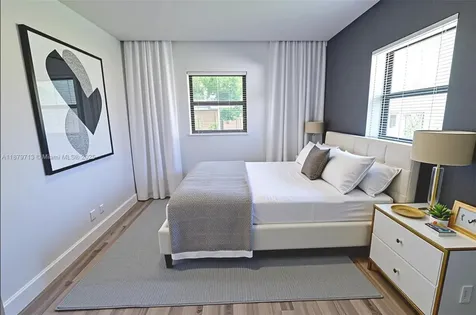 413 SW 22nd Terrace Fort Lauderdale FL 33312