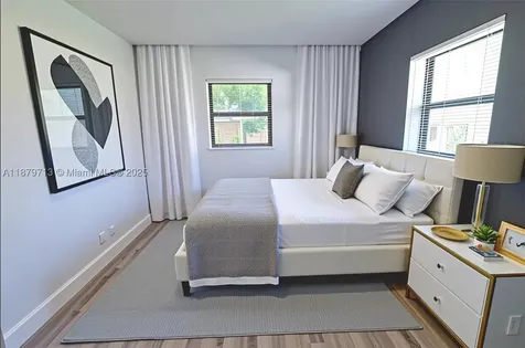 413 SW 22nd Terrace Fort Lauderdale FL 33312