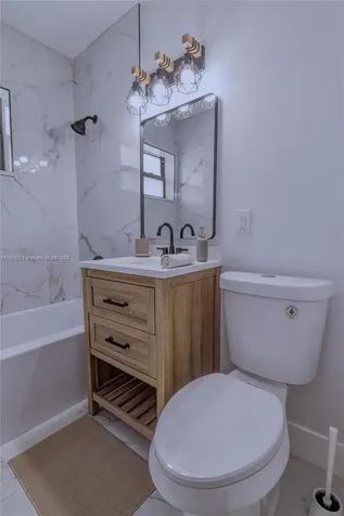 413 SW 22nd Terrace Fort Lauderdale FL 33312