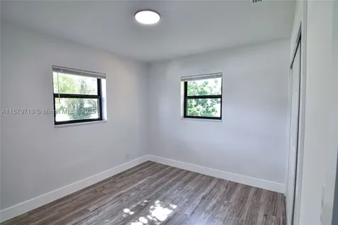 413 SW 22nd Terrace Fort Lauderdale FL 33312