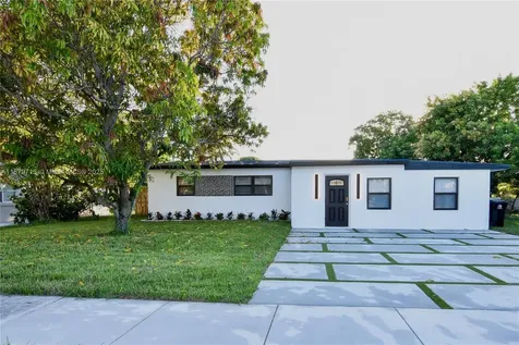 413 SW 22nd Terrace Fort Lauderdale FL 33312