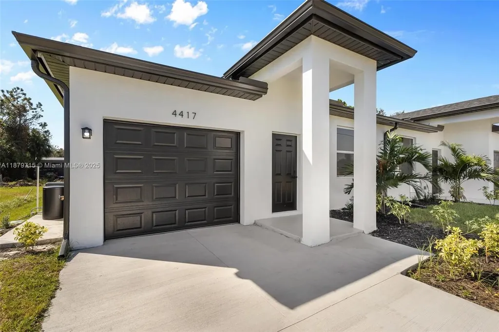 4417 28th Street SW Lehigh Acres FL 33973