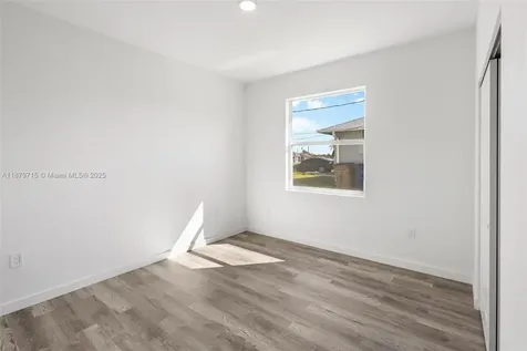 4417 28th Street SW Lehigh Acres FL 33973
