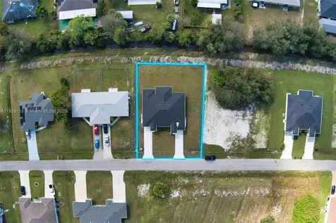 4417 28th Street SW Lehigh Acres FL 33973