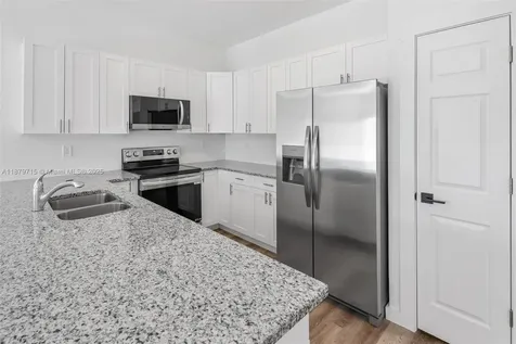 4417 28th Street SW Lehigh Acres FL 33973