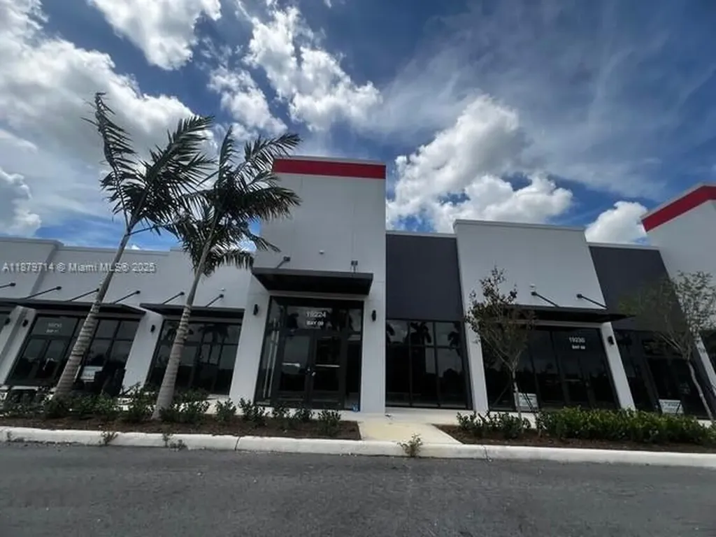 19184 NW 27 Avenue Miami Gardens FL 33056