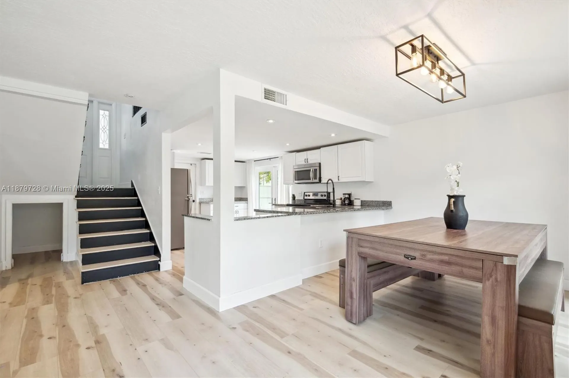 10560 La Placida Drive Coral Springs FL 33065