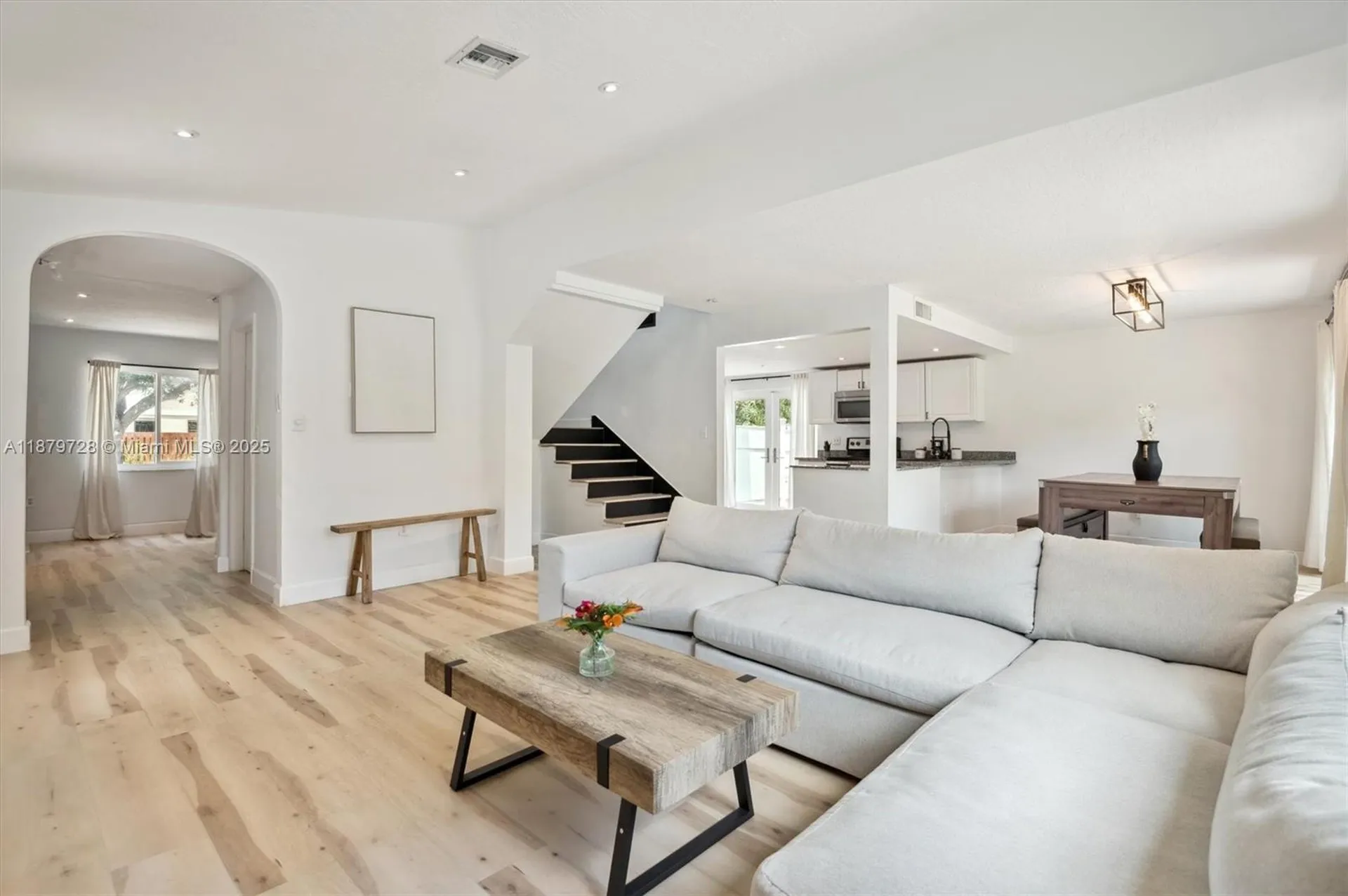 10560 La Placida Drive Coral Springs FL 33065