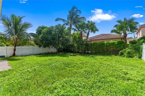 10560 La Placida Drive Coral Springs FL 33065