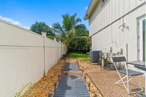 10560 La Placida Drive Coral Springs FL 33065