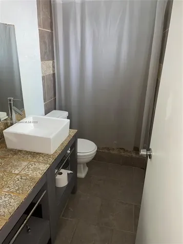 2755 NE 207th Street Aventura FL 33180