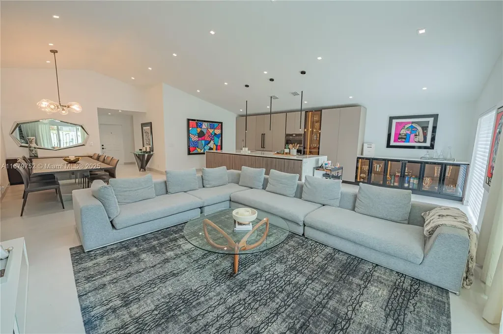 3380 SW 50th Street Hollywood FL 33312
