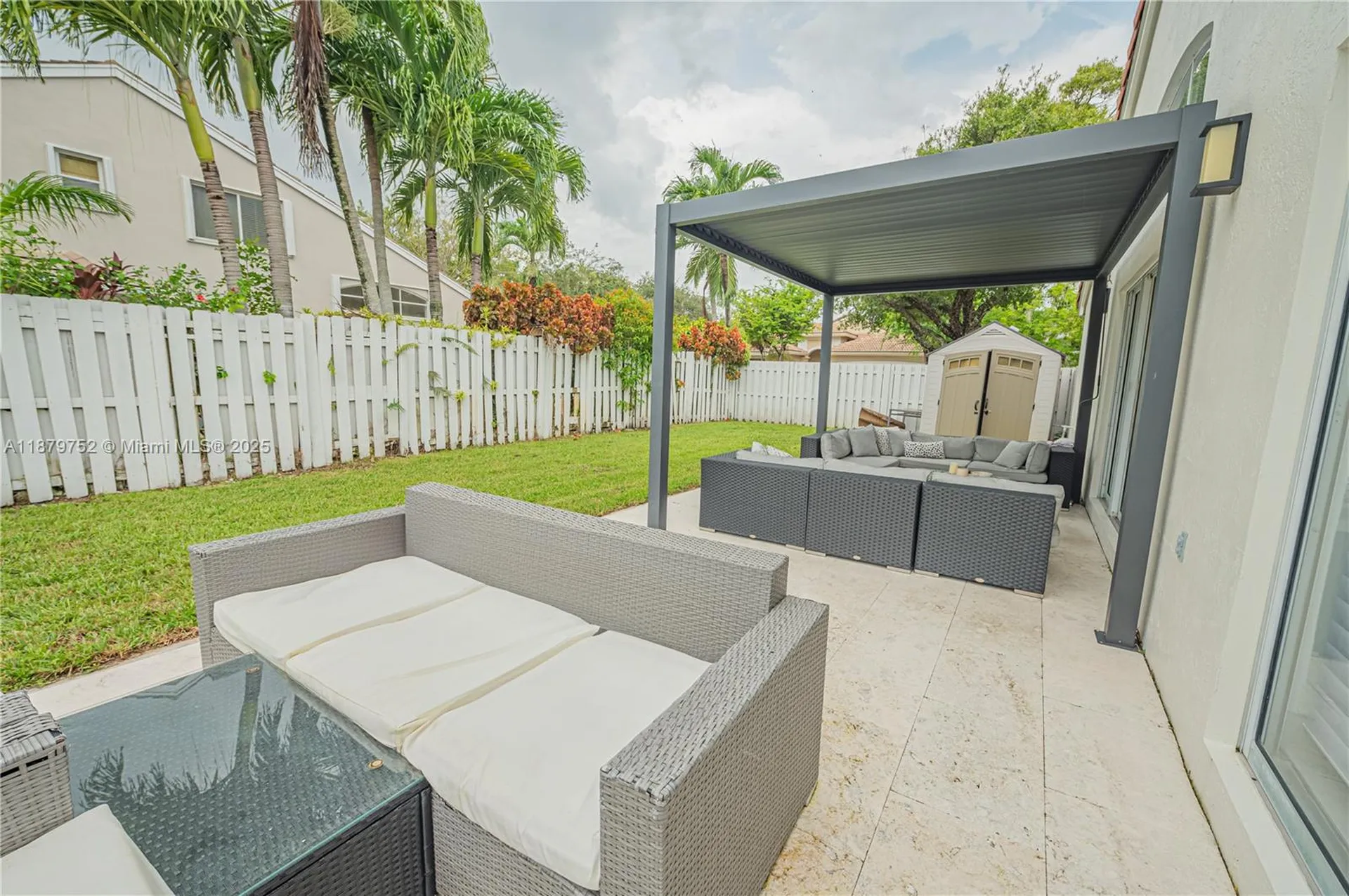 3380 SW 50th Street Hollywood FL 33312