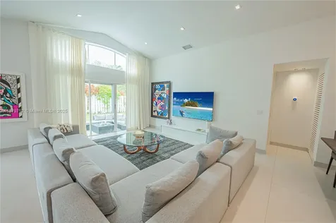 3380 SW 50th Street Hollywood FL 33312