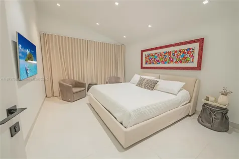 3380 SW 50th Street Hollywood FL 33312
