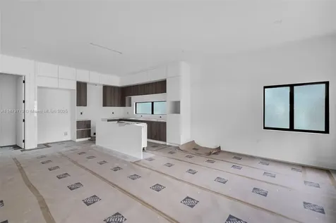5854 SW 61st Street Miami FL 33143