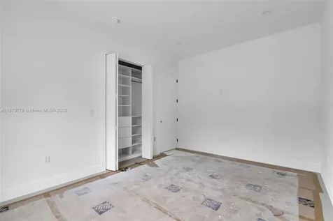 5854 SW 61st Street Miami FL 33143