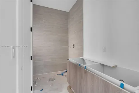 5854 SW 61st Street Miami FL 33143