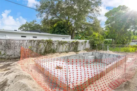 5854 SW 61st Street Miami FL 33143