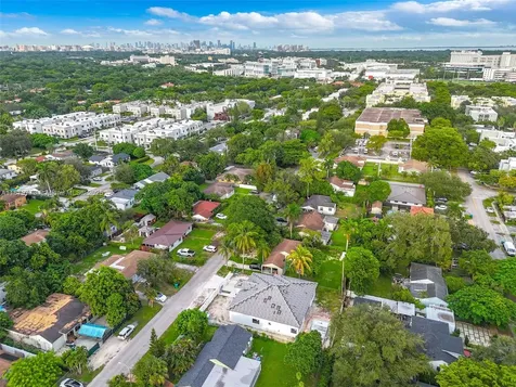 5854 SW 61st Street Miami FL 33143