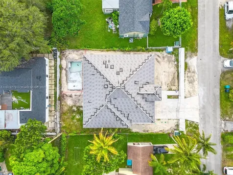 5854 SW 61st Street Miami FL 33143