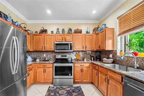 571 Calamint Point Royal Palm Beach FL 33411