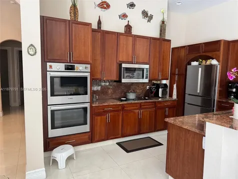 3445 NW 87th Avenue Cooper City FL 33024