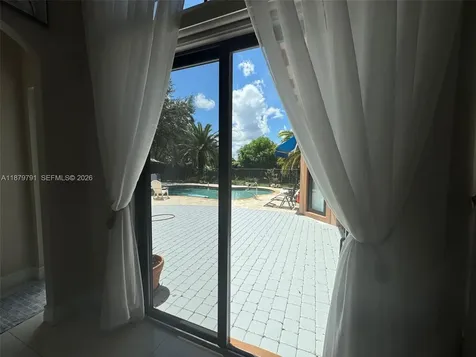 3445 NW 87th Avenue Cooper City FL 33024