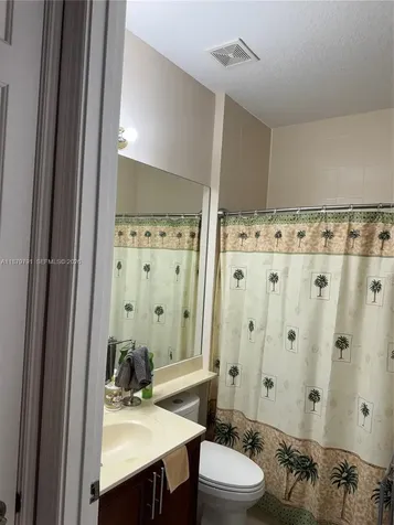 3445 NW 87th Avenue Cooper City FL 33024